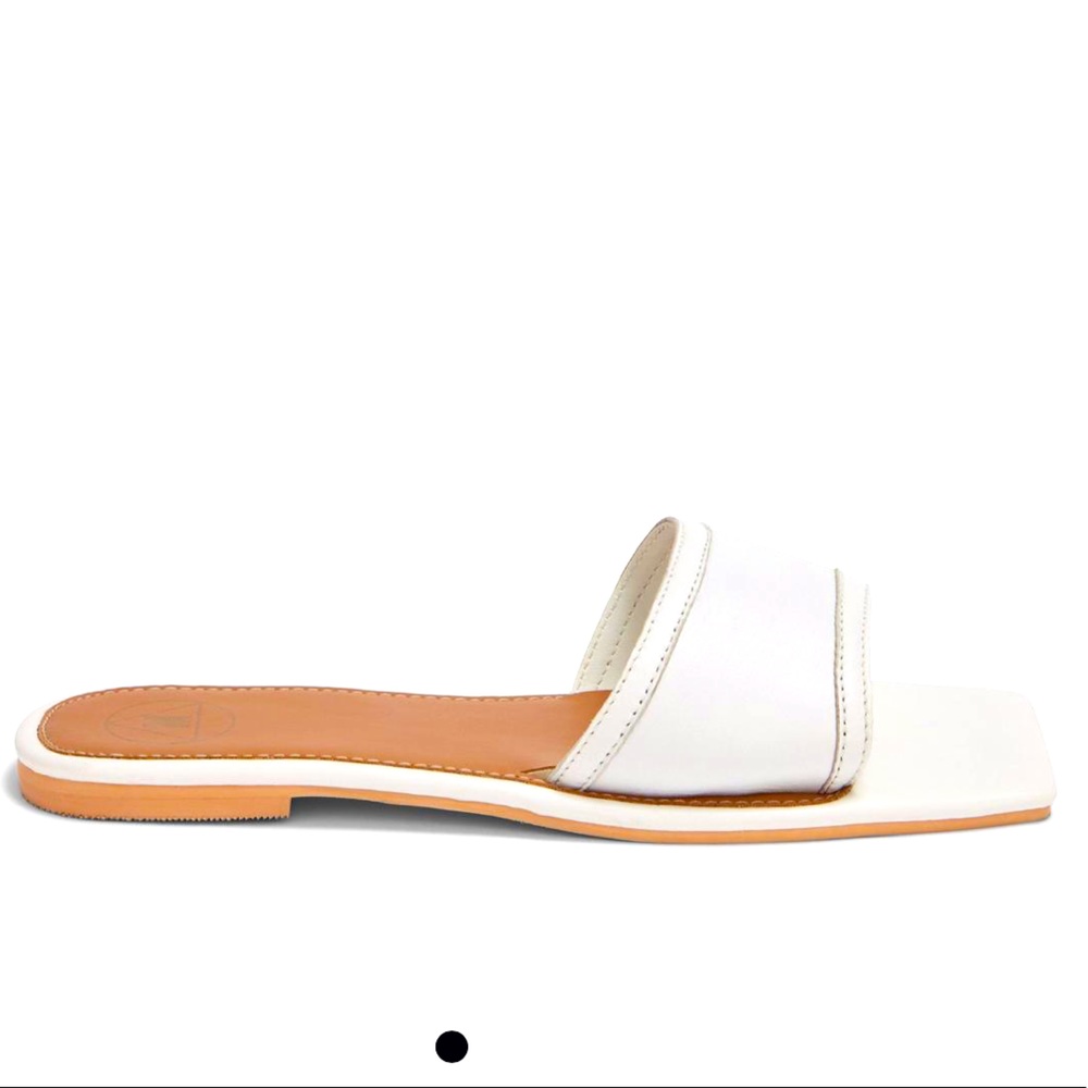MISSGUIDED white square toe minimalist sandals